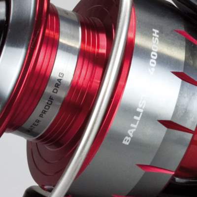 Daiwa Ballistic 3000SH, 220m/ 0,28mm - 6,00:1 - 230g