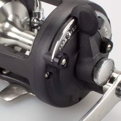 Penn GT2 Serie Lever Drag 320 LD 347m/ 0,38mm - 4,30:1 - 595g