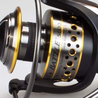 Penn Battle 5000 201m/ 0,38mm - 5,60:1 - 569g