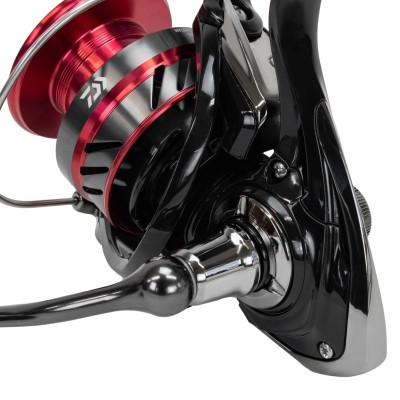 Daiwa Ninja LT Spinnrolle 2500 - 150m/ 0,20mm - 5,3:1 - 240g