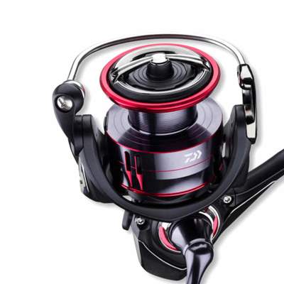 Daiwa Fuego LT 3000-C-XH Spinnrolle 150m/ 0,23mm - 6,2:1 - 215g