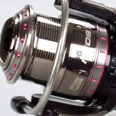 ABU Garcia Revo Neos 10S Euro, 100m/ 0,15mm - 5,20:1 - 195g