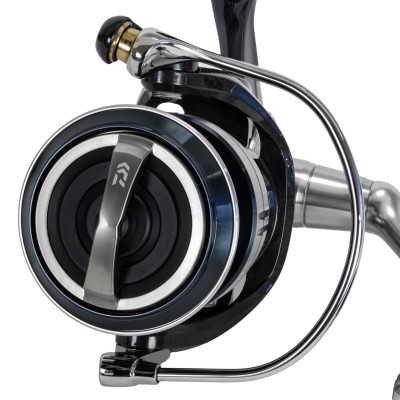 Daiwa 21 Certate SW (G), 8000-H - 300m/ 0,33mm - 5,8:1 - 615g