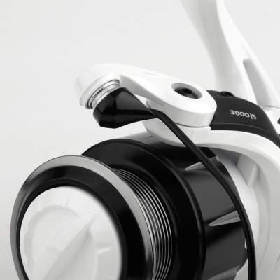 SPRO Swift White Shallow 3000 150m/ 0,15mm - 5,2:1 - 290g