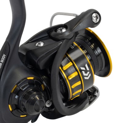 Daiwa BG Meeresrolle 2000 - 125m/ 0,25mm - 5,6:1 - 240g