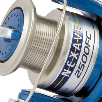 Shimano Nexave 3000 SFC 140m/ 0,25mm - 5,2:1 - 270g