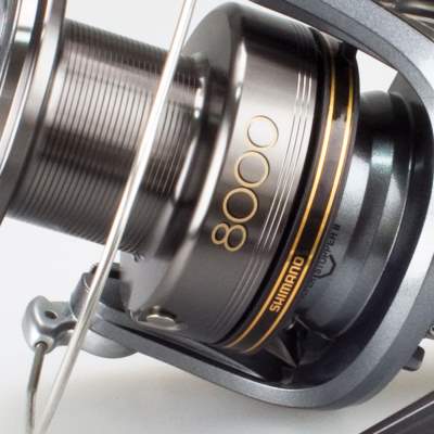 Shimano Biomaster 8000 XSB 320m/ 0,40mm - 4,60:1 - 705g