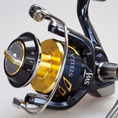 Shimano Stella SW-B 8000 HG Saltwater, 230m/0,405mm - 5,6:1 - 675g