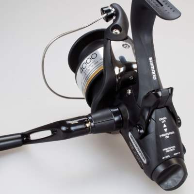 Shimano Baitrunner ST 4000 FA Freilaufrolle, 260m/0,25mm - 4,8:1 - 350g