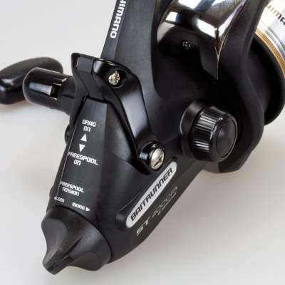 Shimano Baitrunner ST 4000 FA Freilaufrolle, 260m/0,25mm - 4,8:1 - 350g