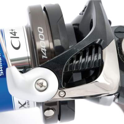 Shimano Ultegra Ci4+ 14000 XTB Weitwurfrolle mit Baitrunner Freilauf System 400m/ 0,40mm - 4,3:1 - 730g