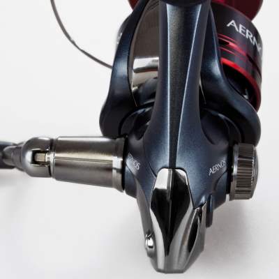 Shimano Aernos C5000 FB, 240m/ 0,30mm - 5,2:1 - 315g