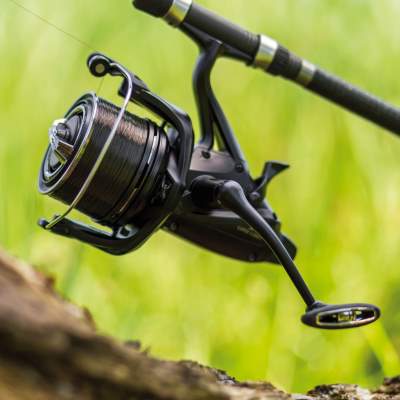 Shimano Big Baitrunner XT-B LC Freilaufrolle 550m/0,35mm - 4,6:1 - 720g