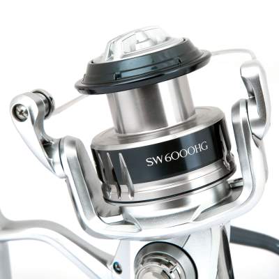 Shimano Saragosa SW A 6000HG, 240m/ 0,33mm - 5,7:1 - 460g