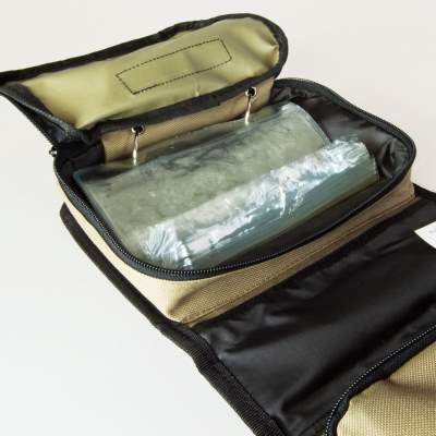 Berkley Lure & Rig Bag (Angeltasche inklusive einer Köder Box),