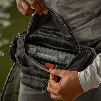 Fox Rage Camo Voyager Belt Bag - Angeltasche 68x21x18cm - 1 Tacklebox