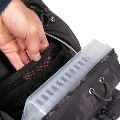 Fox Rage Camo Voyager Chest Pack - Brusttasche Front:38x17x23cm Back:31x7x30cm+ 2 Tackle Boxes
