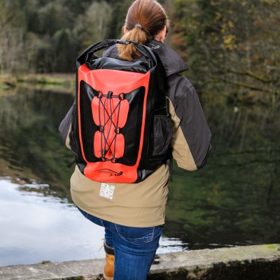 Legendfossil Tarpauline Rucksack Trapper Drybag schwarz-rot - 25L