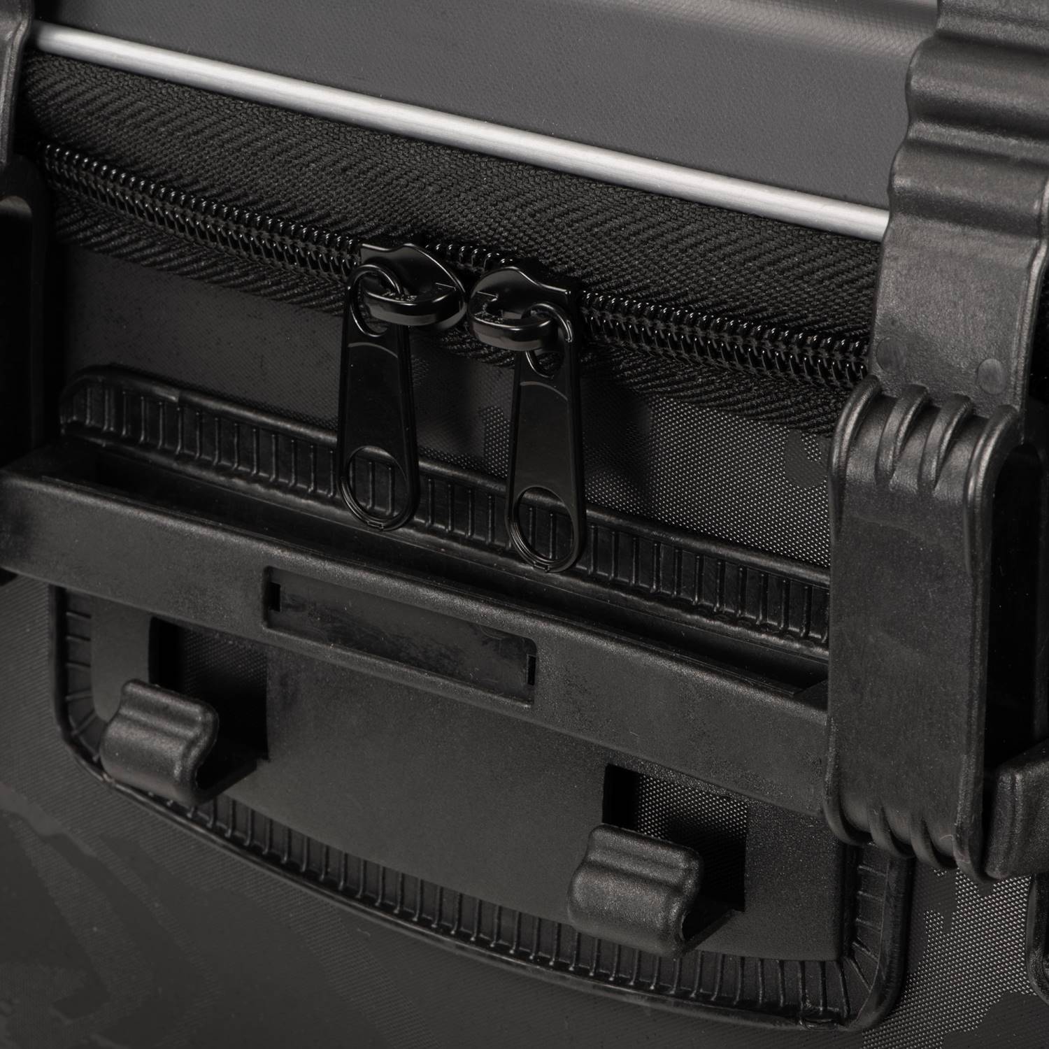 Fox Rage Medium Camo welded Bag EVA Bag