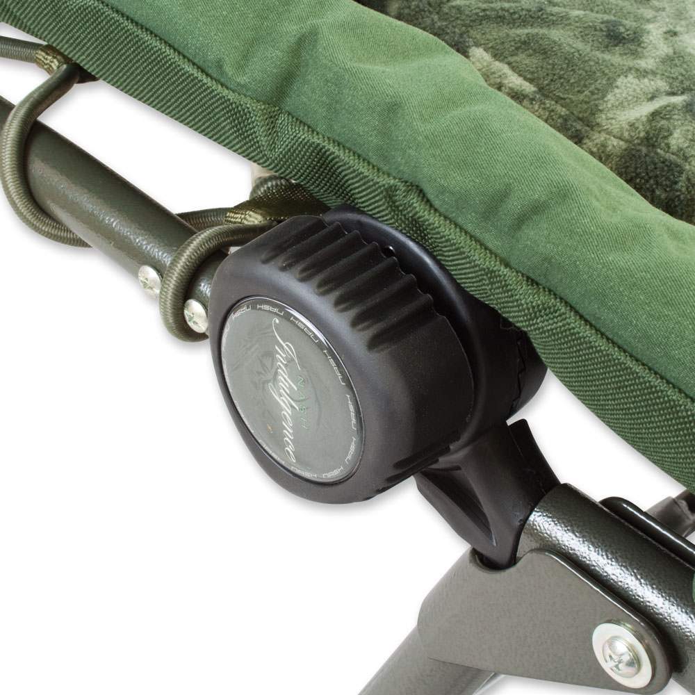 Nash Indulgence Wide Boy Bedchair, 12,7kg 200x95/ 3036 oliv