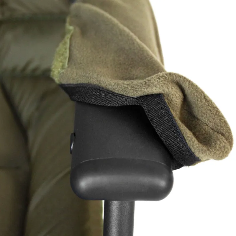 BAT-Tackle Chillzone Super Recliner Chair mit Armlehnen und Kissen