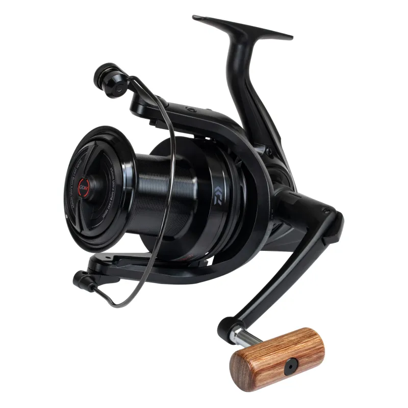Daiwa 21 Emblem 45 SCW QD SD 700m/ 0,35mm - 4,9:1 - 645g