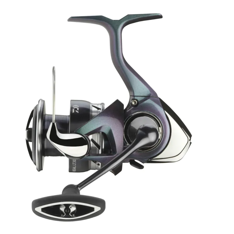 Daiwa 24 Regal LT 2500D-XH - 150m/ 0,28mm - 6,2:1 - 200g