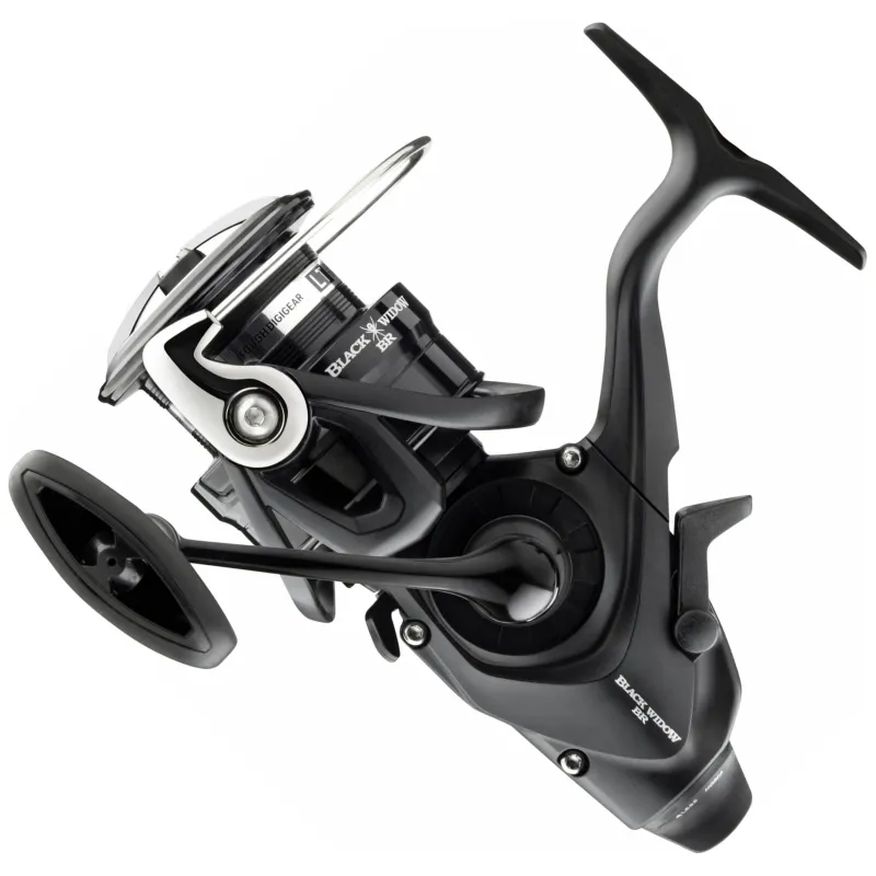 Daiwa Black Widow BR LT 4000-C - 150m/0,28mm - 5,2:1 - 320g