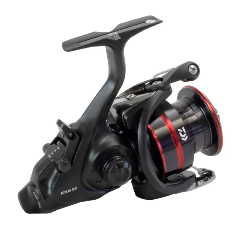 Daiwa Ninja BR LT 3000 - 150m/ 0,23mm - 5,2:1 - 300g
