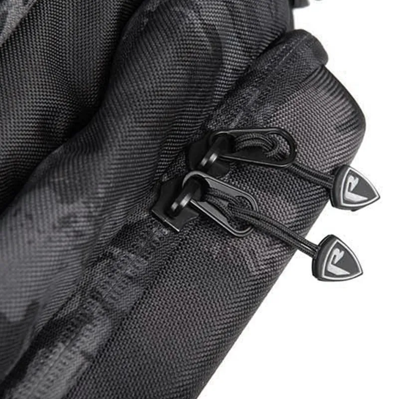 Fox Rage Camo Voyager Belt Bag 68x21x18cm - 1 Tacklebox