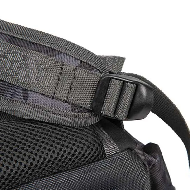 Fox Rage Camo Voyager Rucksack (incl. Tackle Boxen) 32x28x39cm - + 5 Boxes