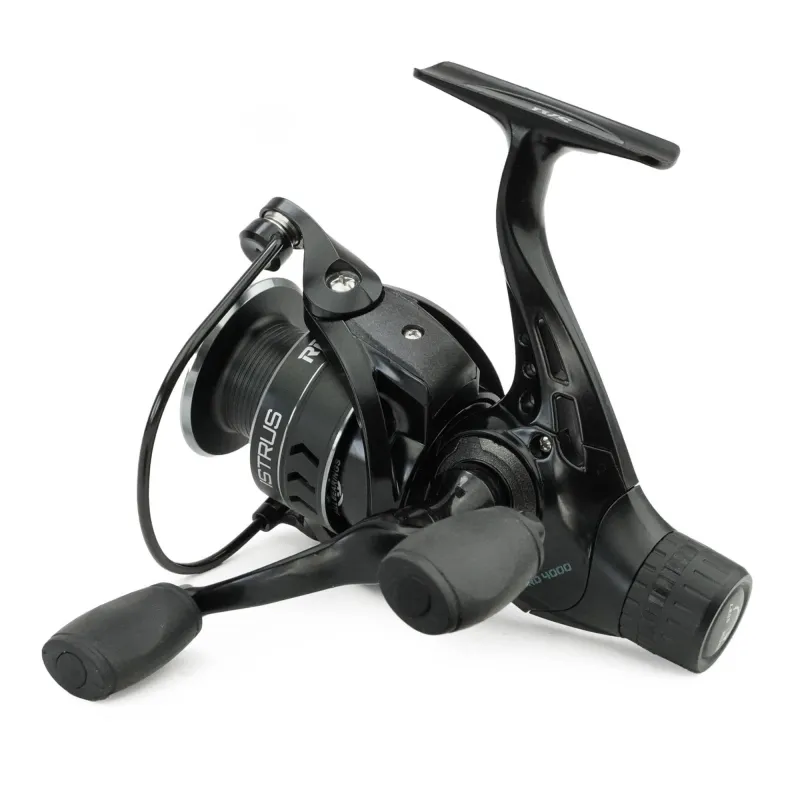 JVS Istrus RD 4000 140m/0,30mm - 5,2:1