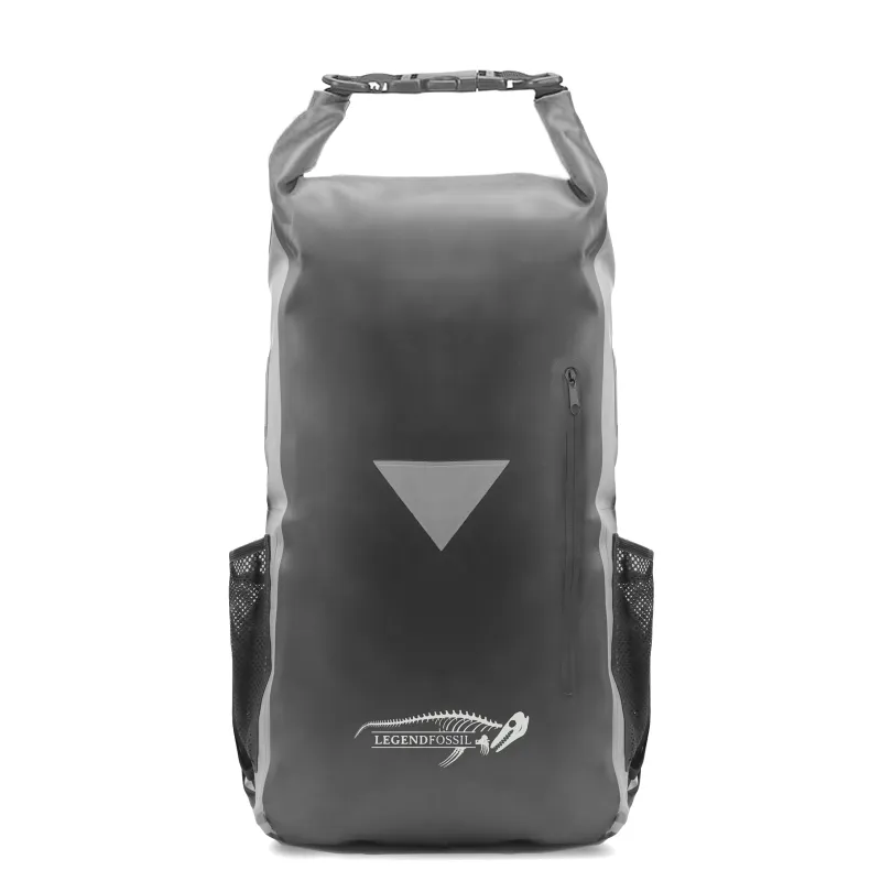 Legendfossil Tarpauline Rucksack "Chookie" schwarz-grau - 23L