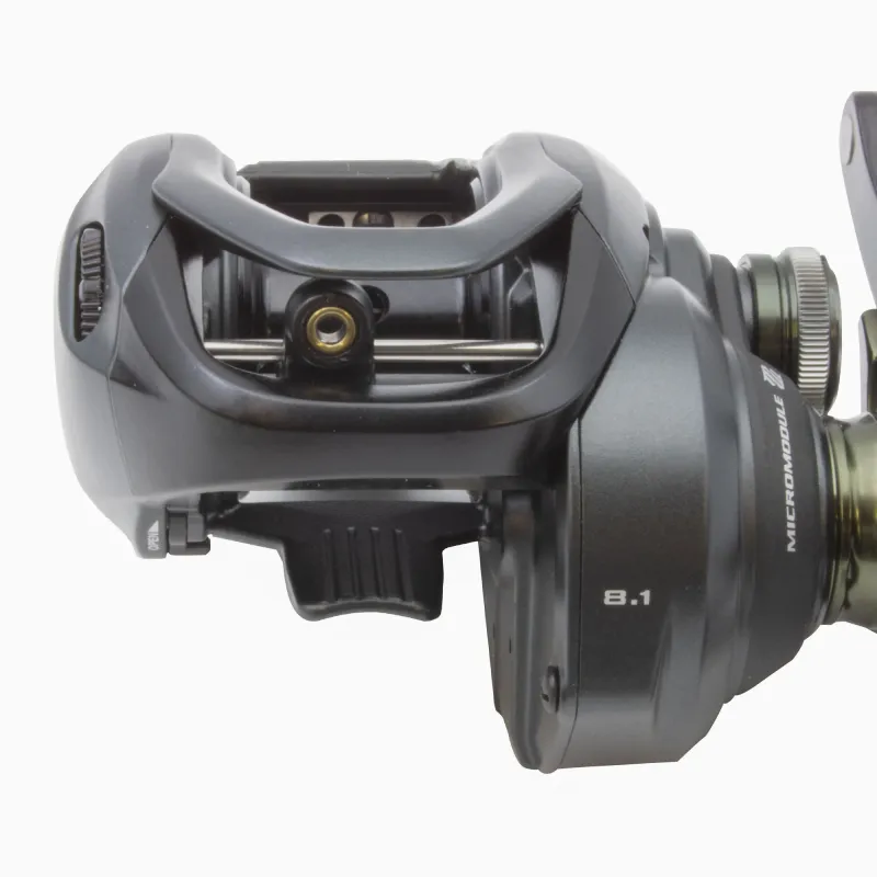 Shimano CURADO MGL K 71XG 150m/ 0,25mm - 8,1:1 - 195g