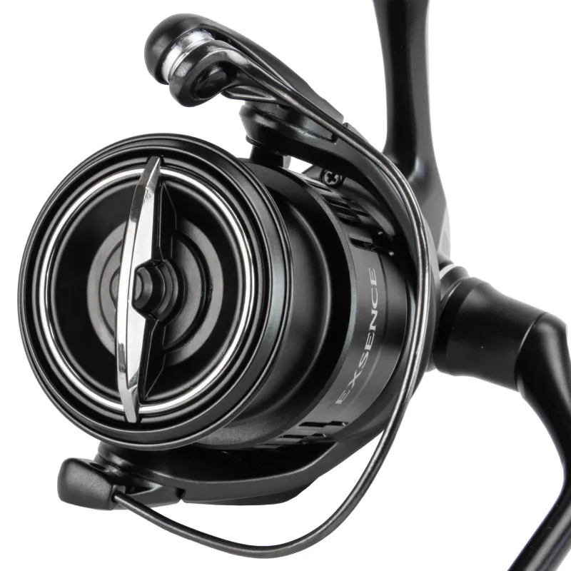 Shimano Exsence C3000M HG A - 125m/ 0,25mm - 6.0:1 - 180g
